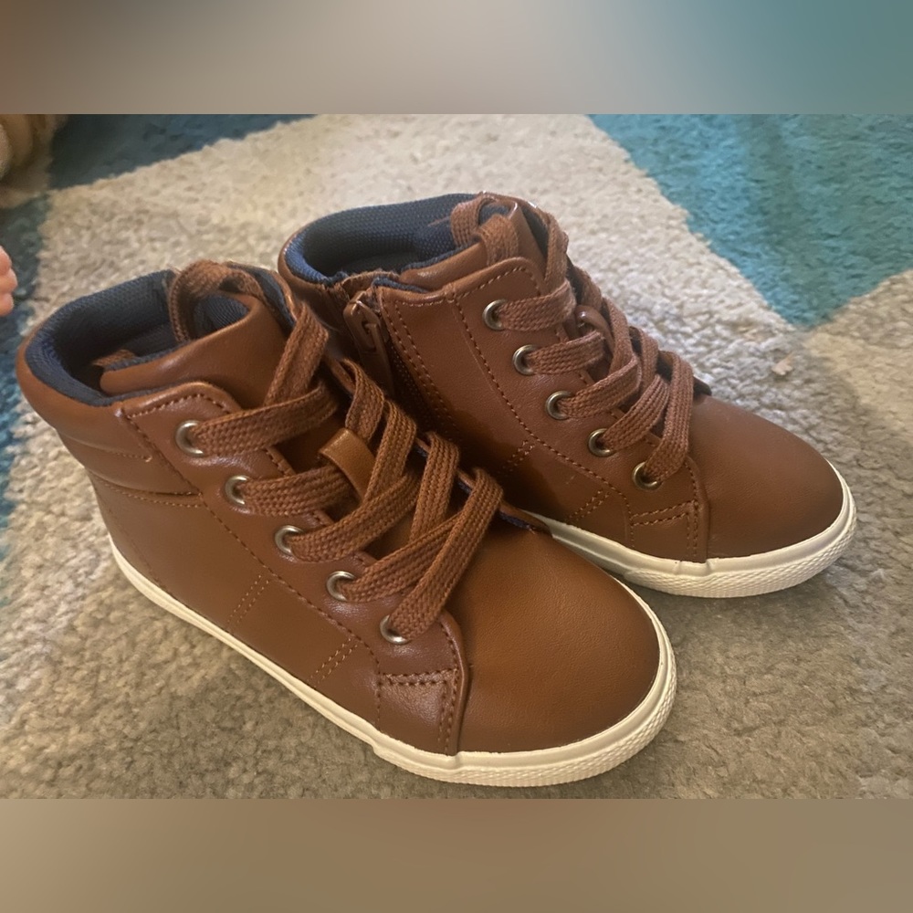 NIB: Cat & Jack Toddler sneakers